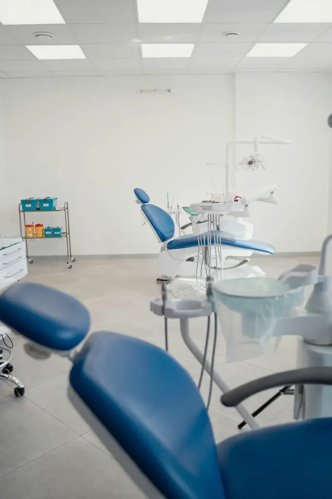 Qesch clean solutions Gebäudereinigung dortmund